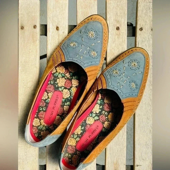 HUSH PUPPIES Women’s stitched leather flats Blue/Tan casual Size:9-1/2 - Picture 1 of 6